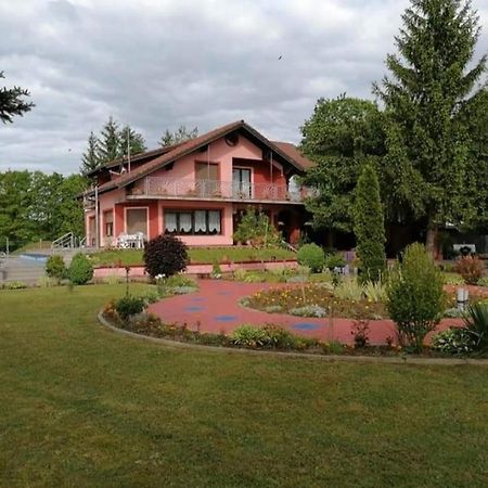 Stevin Ranc Apartamento Bosanska Dubica Exterior foto
