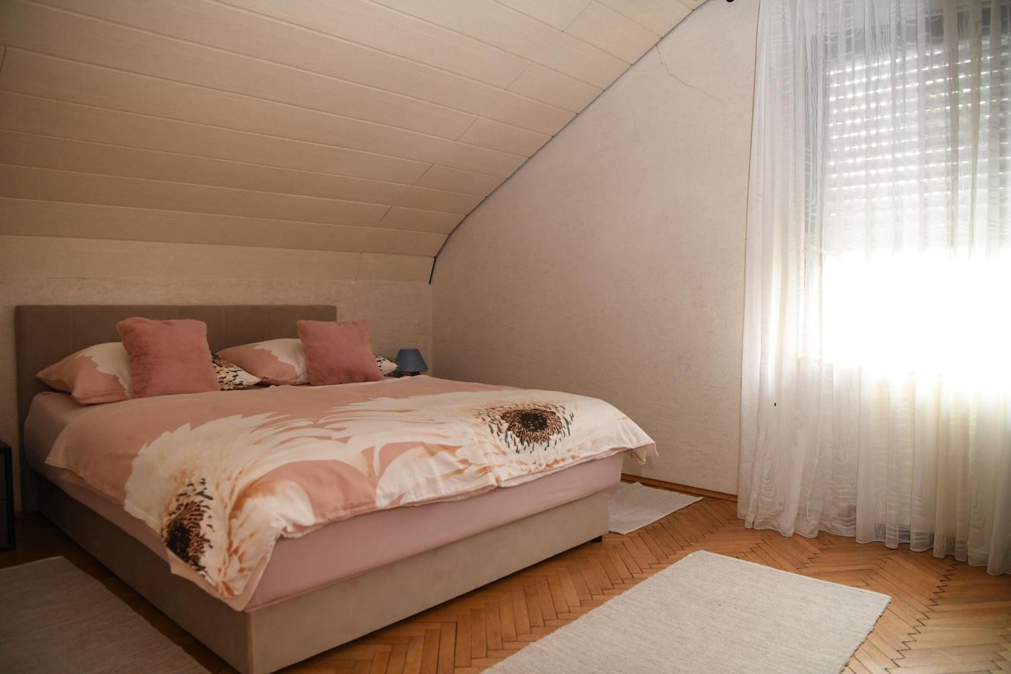 Stevin Ranc Apartamento Bosanska Dubica Exterior foto